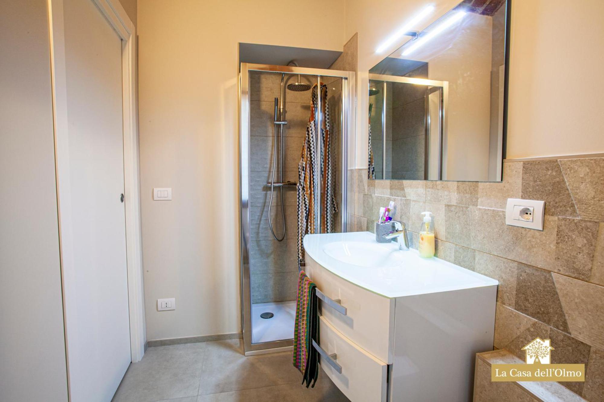 La Casa Dell'Olmo - Suite Apartment クーネオ エクステリア 写真